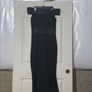 black long mermaid dress
